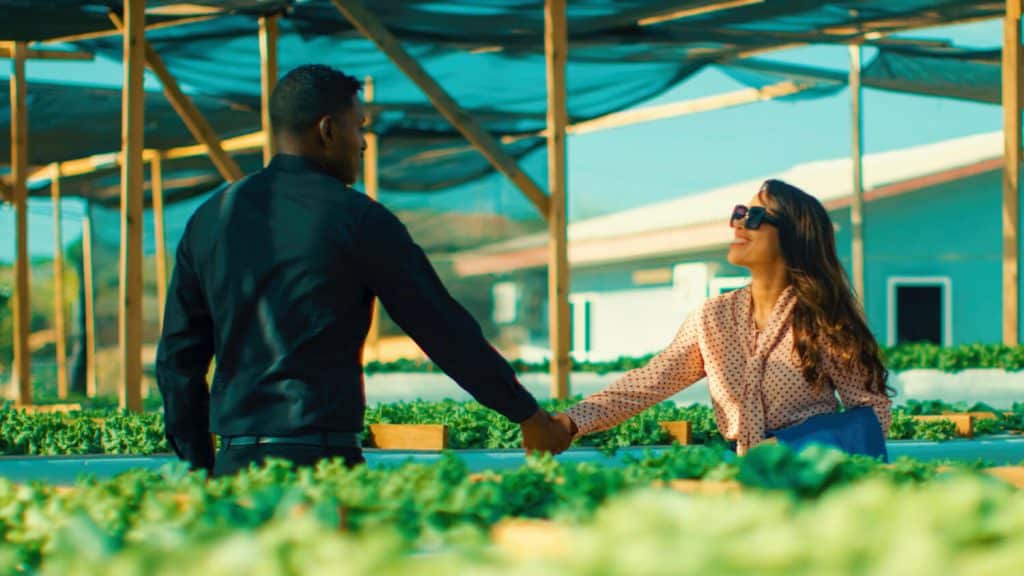 People giving each other a handshake