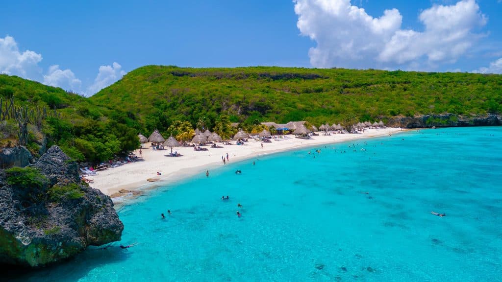 Aerial picture of a beach in Curaçao